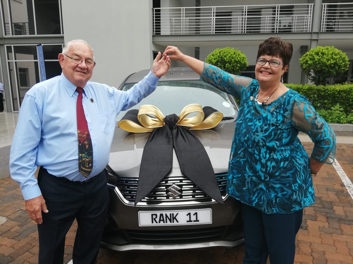 Car reveal Frikkie & Linnette Car Linnette Badenhorst